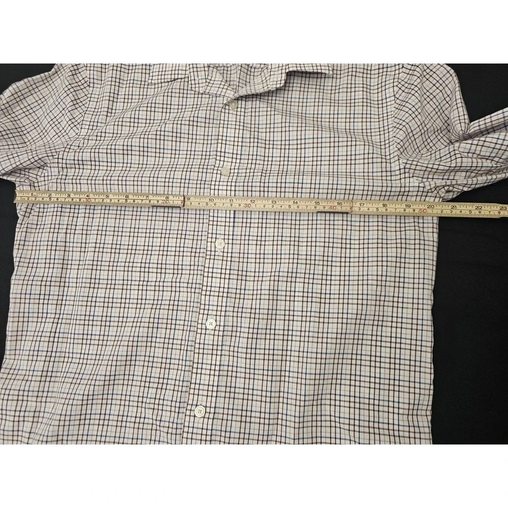 Banana Republic‎ Men's Plaid Long Sleeve Button-Up Shirt. Size Medium